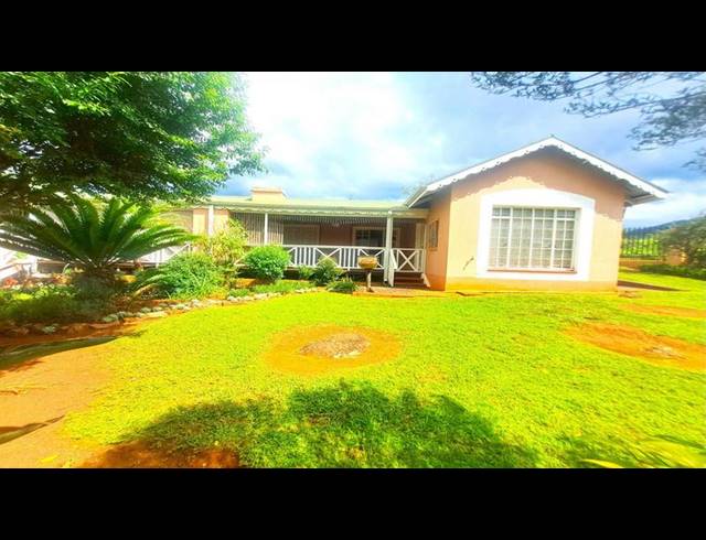 2 BEDROOM TOWNHOUSE FOR SALE IN SABIE EXT 9